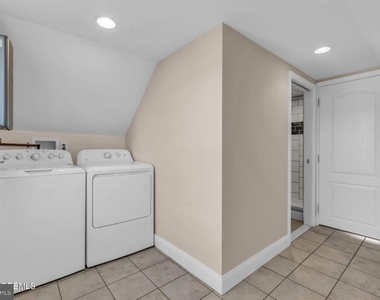 710 Newport Avenue - Photo Thumbnail 26