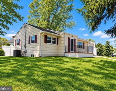 27 Weyburne Road - Photo Thumbnail 1