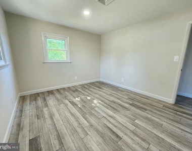 27 Weyburne Road - Photo Thumbnail 14