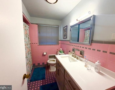 25 Flower Hill Drive - Photo Thumbnail 6