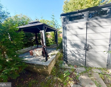 25 Flower Hill Drive - Photo Thumbnail 2