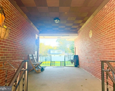 25 Flower Hill Drive - Photo Thumbnail 11