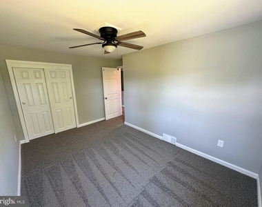 1015 Alcyon Drive - Photo Thumbnail 21