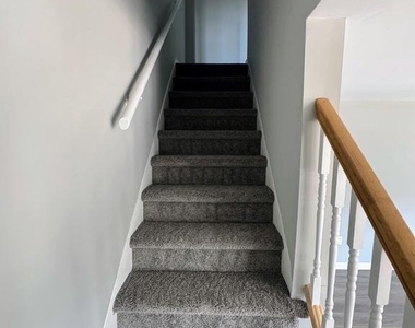 1015 Alcyon Drive - Photo Thumbnail 14