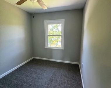 1015 Alcyon Drive - Photo Thumbnail 22