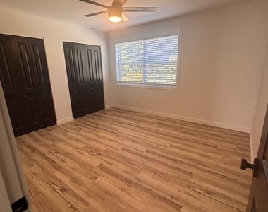 35 W Lakeview Avenue - Photo Thumbnail 21