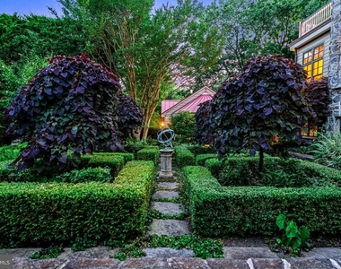 500 Chester Avenue - Photo Thumbnail 38