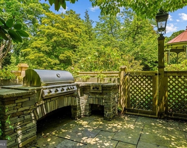 500 Chester Avenue - Photo Thumbnail 42
