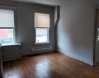787-789 S Potomac Street - Photo Thumbnail 4