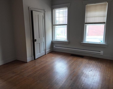 787-789 S Potomac Street - Photo Thumbnail 9