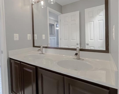 22405 Alydar Drive - Photo Thumbnail 8