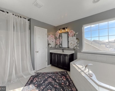 22405 Alydar Drive - Photo Thumbnail 21