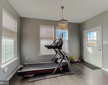 22405 Alydar Drive - Photo Thumbnail 28