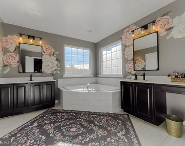 22405 Alydar Drive - Photo Thumbnail 17
