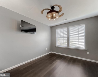 22405 Alydar Drive - Photo Thumbnail 5