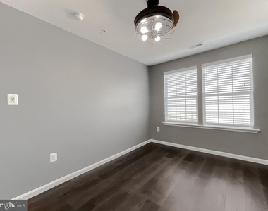 22405 Alydar Drive - Photo Thumbnail 11
