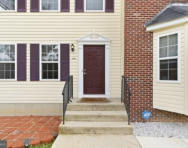 22208 Oriole Drive - Photo Thumbnail 1