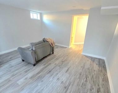 12966 Claxton Drive - Photo Thumbnail 7