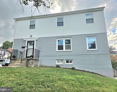 12966 Claxton Drive - Photo Thumbnail 3
