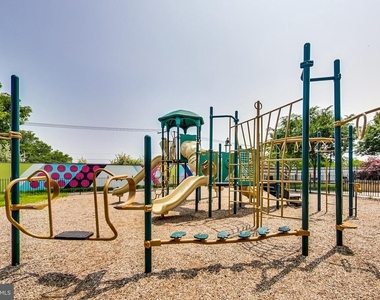 4548 Longfellow Street - Photo Thumbnail 48
