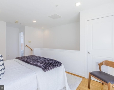4548 Longfellow Street - Photo Thumbnail 36