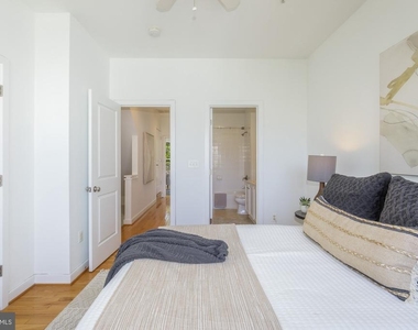 4548 Longfellow Street - Photo Thumbnail 24