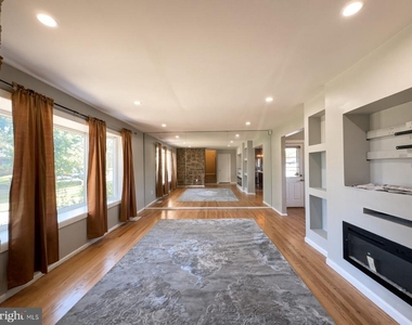 109 Graiden Street - Photo Thumbnail 7