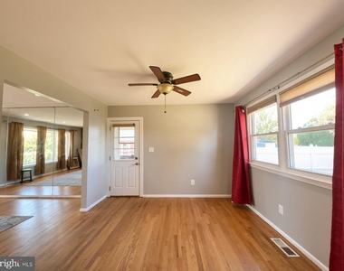 109 Graiden Street - Photo Thumbnail 3