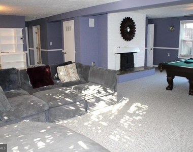 403 Careybrook Lane - Photo Thumbnail 29