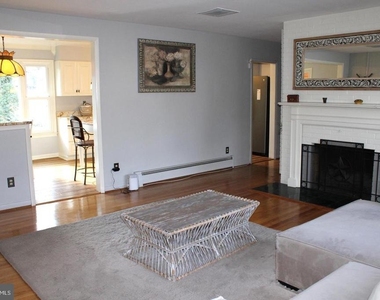 403 Careybrook Lane - Photo Thumbnail 13