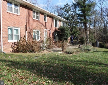 403 Careybrook Lane - Photo Thumbnail 43
