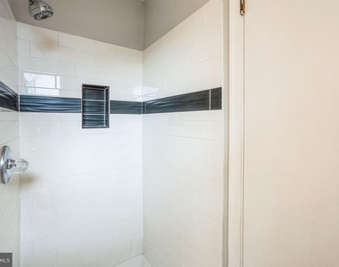 12814 Whiteholm Drive - Photo Thumbnail 18