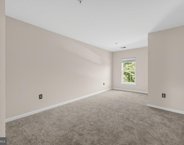 12014 Crestwood Avenue S - Photo Thumbnail 12
