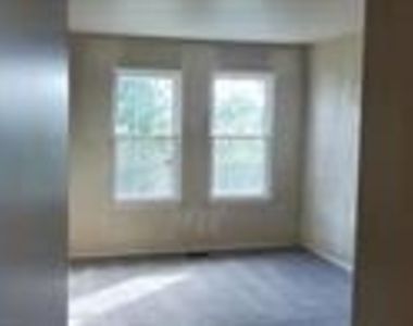 14638 Wexhall Terrace - Photo Thumbnail 5
