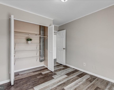 5915 Tamar Drive - Photo Thumbnail 28