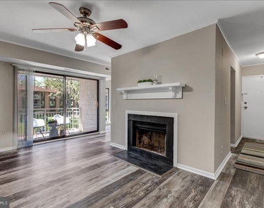 5915 Tamar Drive - Photo Thumbnail 4