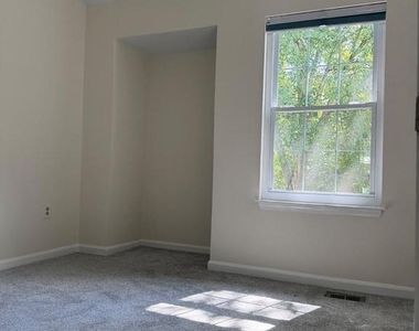 8578 Harvest View Court - Photo Thumbnail 8