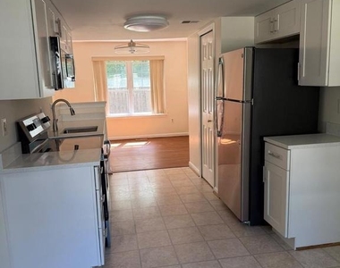 8578 Harvest View Court - Photo Thumbnail 18