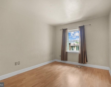 9695 Hitching Post Lane - Photo Thumbnail 18