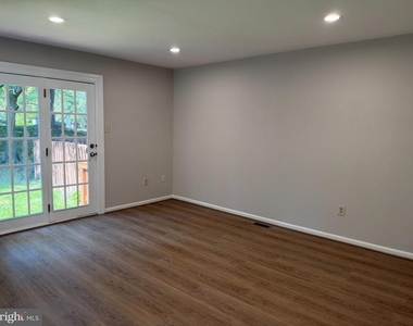 9104 Emersons Reach - Photo Thumbnail 5