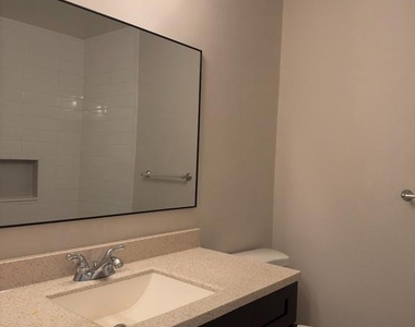 9104 Emersons Reach - Photo Thumbnail 16