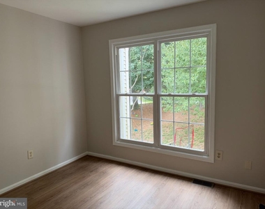 9104 Emersons Reach - Photo Thumbnail 15