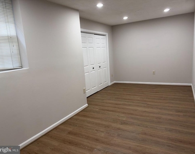 9104 Emersons Reach - Photo Thumbnail 17