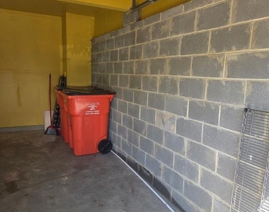 7266 Maidstone Place - Photo Thumbnail 32