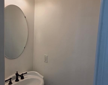7266 Maidstone Place - Photo Thumbnail 14