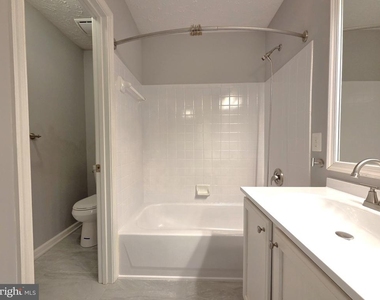 2165 Kyle Green Road - Photo Thumbnail 18