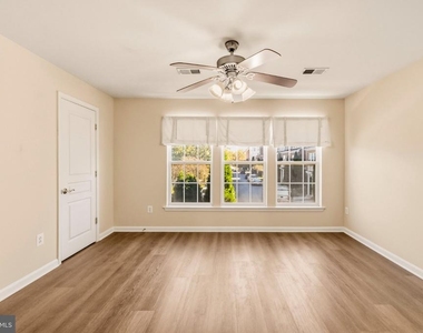 1824 Wheyfield Drive - Photo Thumbnail 21