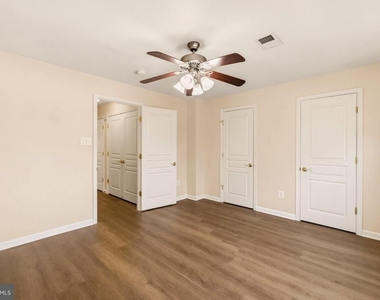 1824 Wheyfield Drive - Photo Thumbnail 20