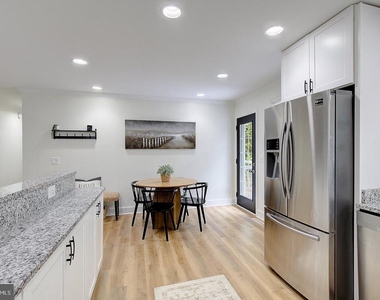5822 Long Beach Drive - Photo Thumbnail 12