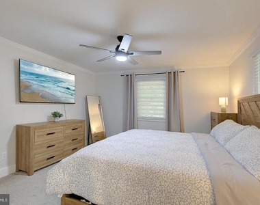 5822 Long Beach Drive - Photo Thumbnail 19
